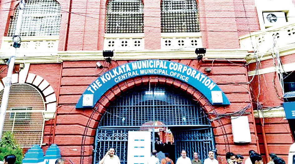 संदीप घोष पर अपने मकान में अवैध निर्माण करवाने का भी लगा आरोप