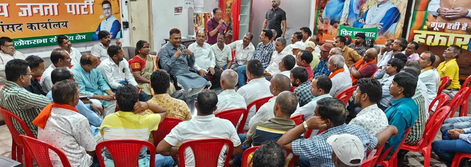 सांसद बने संसद के प्राक्कलन और खाद्य व सार्वजनिक वितरण समिति के सदस्य