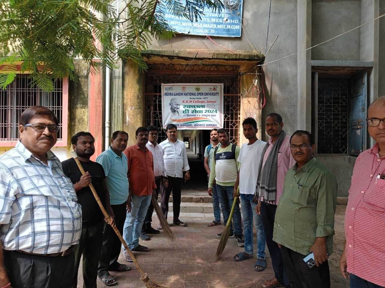 अपने शरीर, घर, समाज व पर्यावरण को रखें स्वच्छ