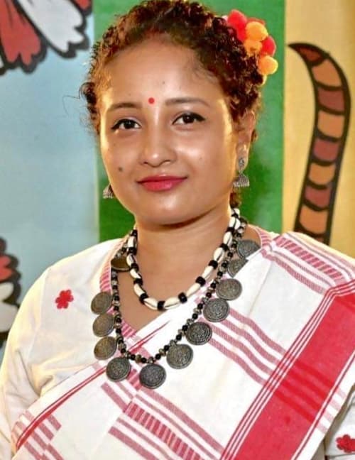 Giridih News:विधायक कल्पना सोरेन देंगी जनता को योजनाओं की सौगात