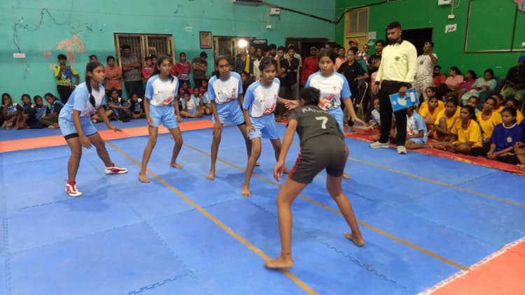 State level under 14 girls kabaddi competition:  दरभंगा, बेगूसराय, पटना व सिवान की टीम प्री-क्वार्टर में