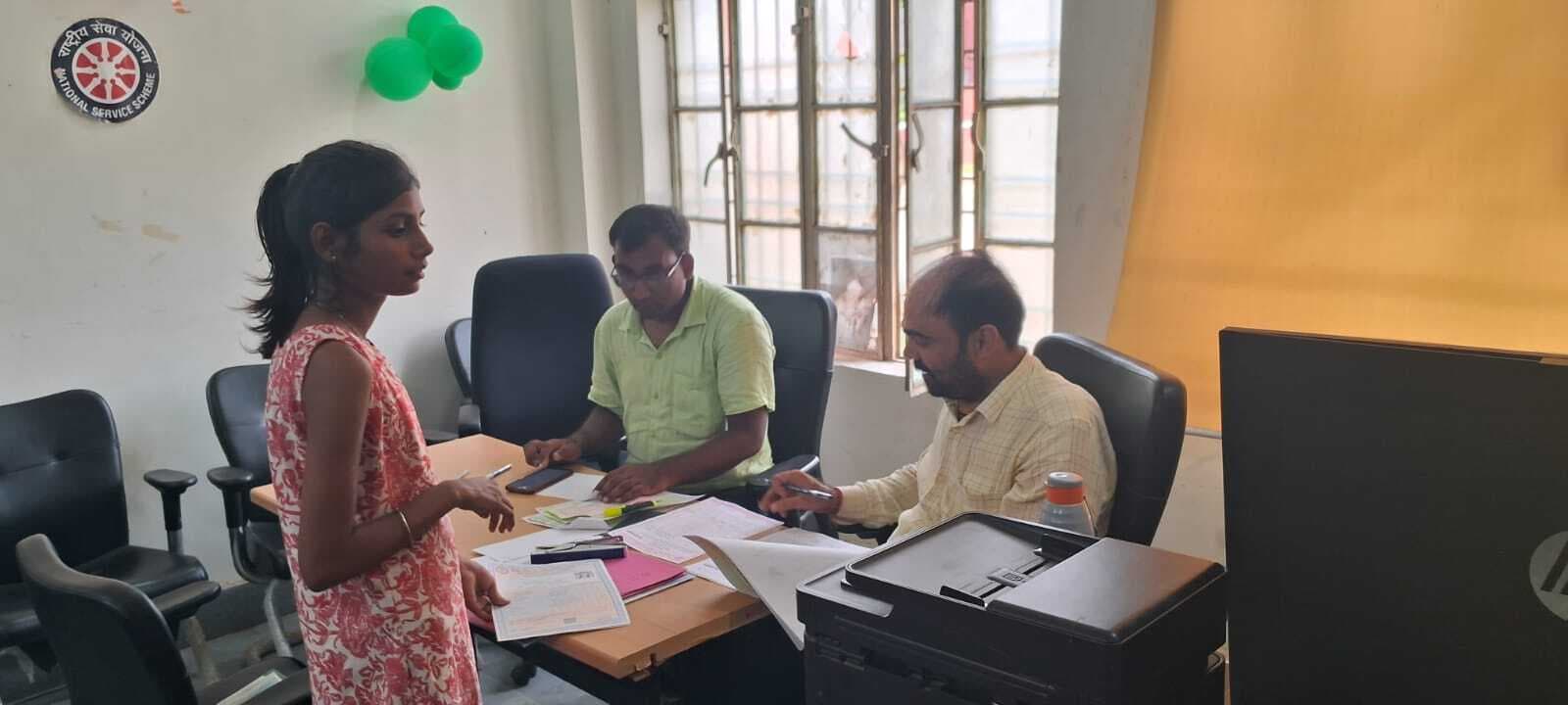 सीईटी बीएड के 50 अभ्यार्थियों ने एमयू के पांच कॉलेजों के लिए कराया काउंसलिंग