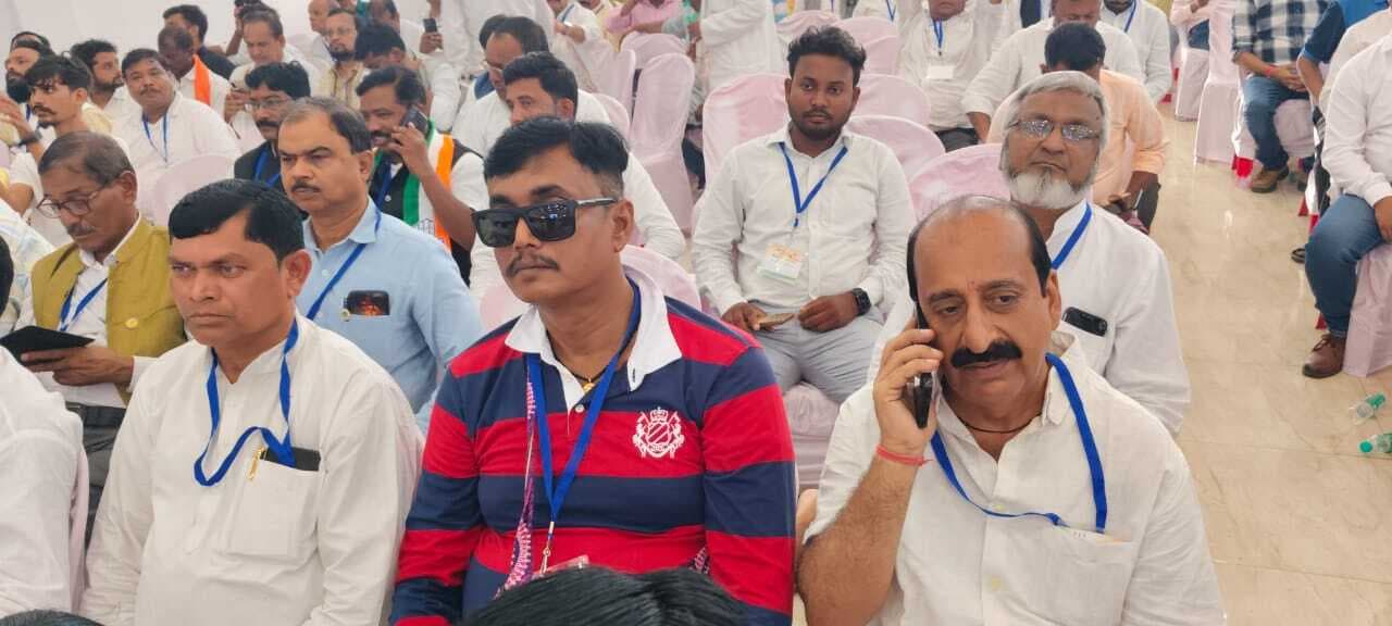 रांची में संवाद कार्यक्रम में शामिल हुए कांग्रेस कार्यकर्ता