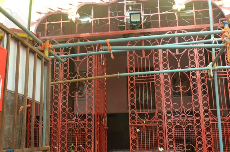 बाबा मंदिर में शारदीय नवरात्र की तैयारी शुरू, पहले दिन से ही होगा हवन