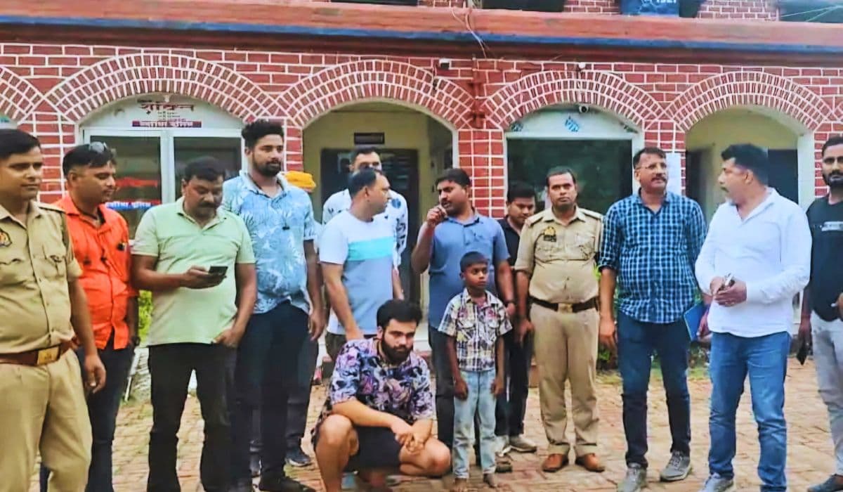 gopalganj news| Bihar News: When there was no money to prepare for UPSC, the youth kidnapped the child. gopalganj news| Bihar News: When there was no money to prepare for UPSC, the youth kidnapped the child.