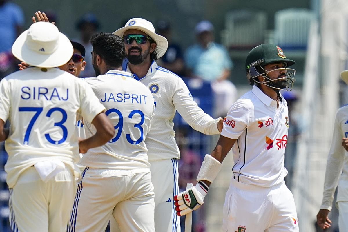 India vs Bangladesh 1st Test : दूसरे दिन का खेल खत्म, भारत ने दी 308 रन की बढ़त, टीम इंडिया की दूसरी पारी में तीन विकेट पर 81 रन