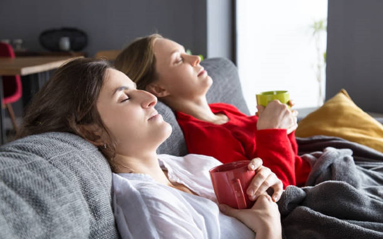 National Lazy Moms' Day: जानें क्यों मनाया जाता है आलसी मां दिवस और इस दिन को कैसे बनाएं खास