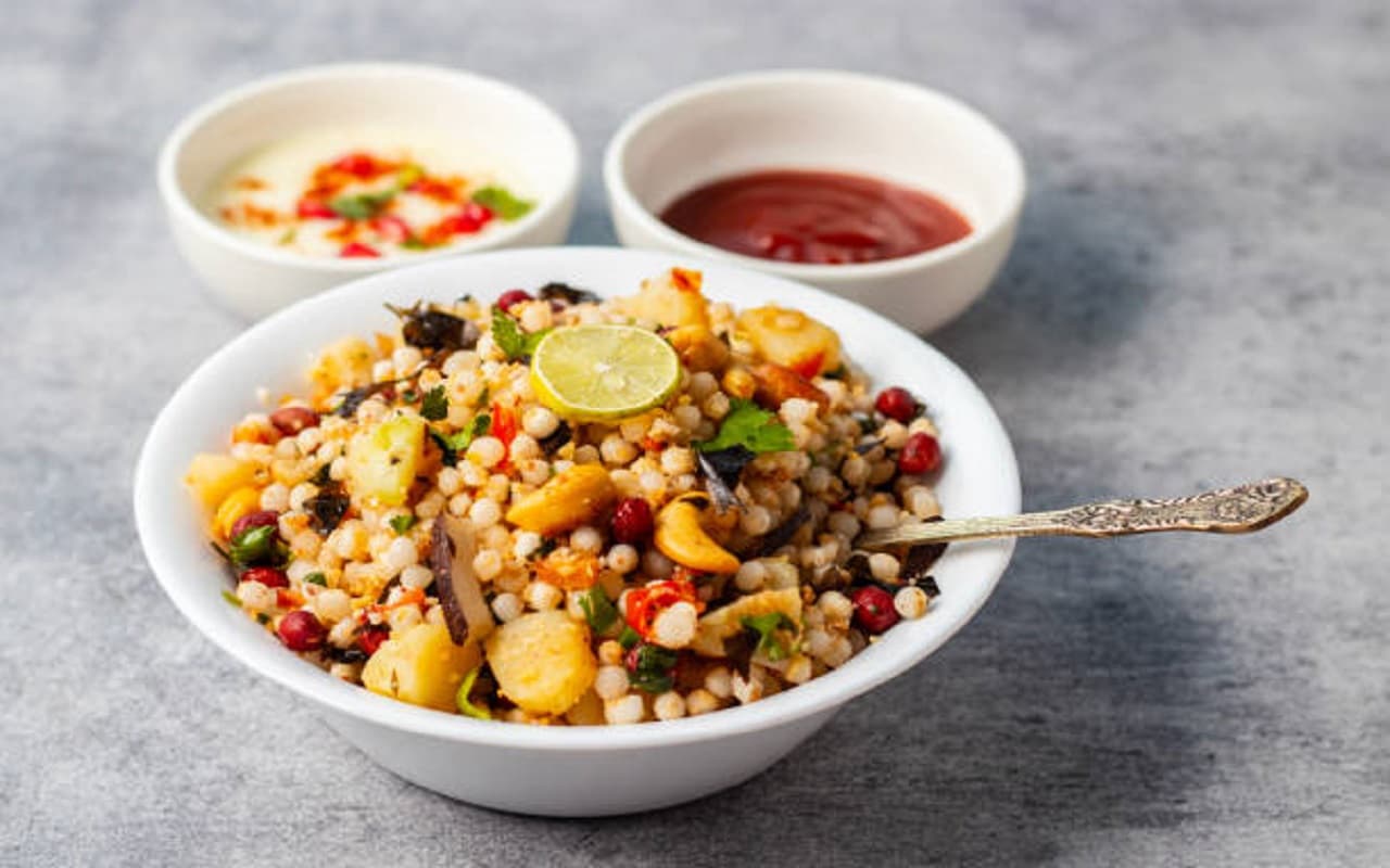 Sabudana Khichdi Recipe Sabudana Khichdi Recipe