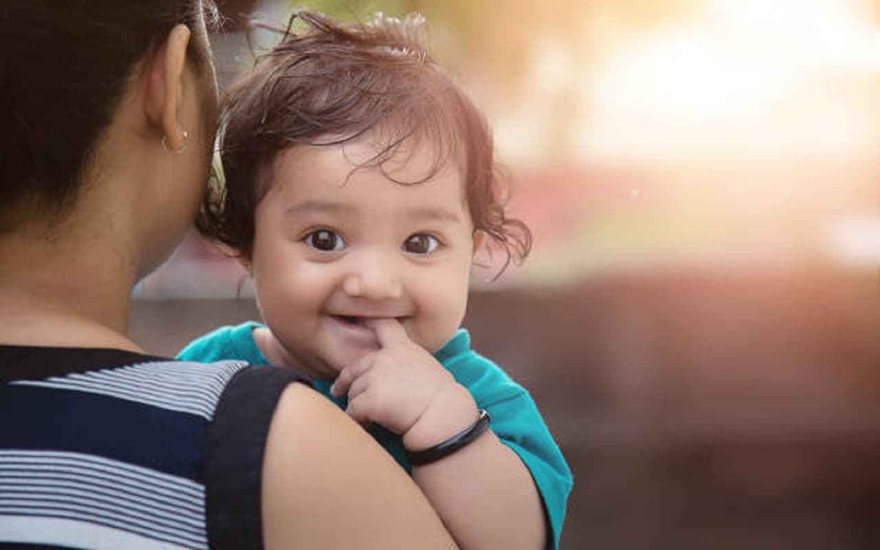 Baby Girl Names: मां दुर्गा के नाम पर रखें अपनी बिटिया का नाम, यहां देखें लिस्ट