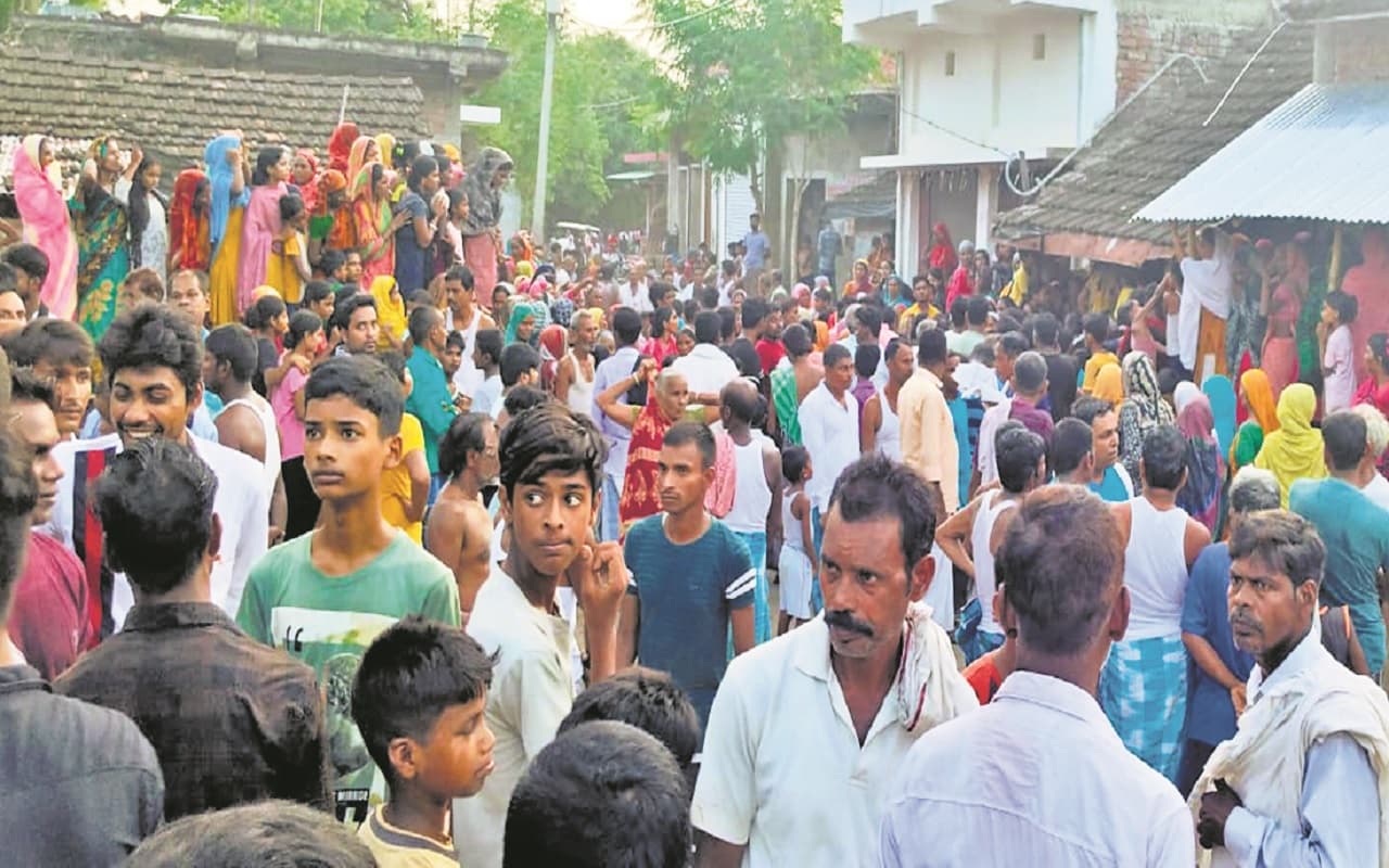 Bihar News: कटिहार में शराब में हार्ड जहर मिलाकर पिलाया, पार्टी कर रहे दो लोगों की मौके पर मौत