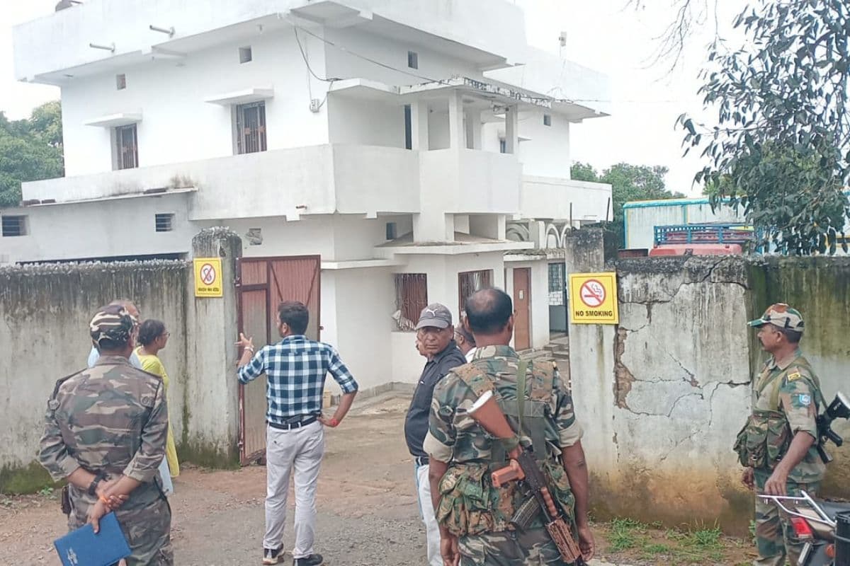 Ranchi Crime: गैस एजेंसी के मालिक के घर से डेढ़ लाख की लूट, हथियार दिखाकर बनाया बंधक