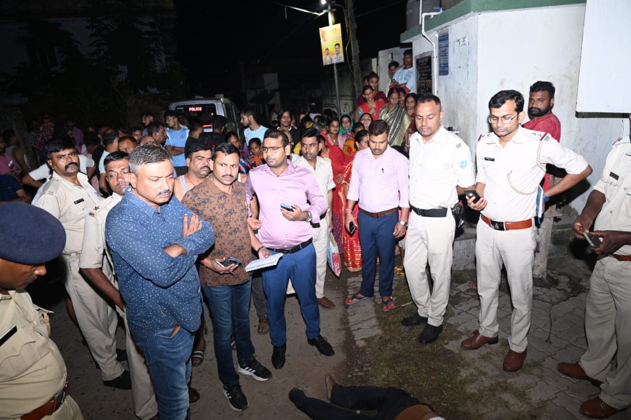 मानगो : ड्यूटी कर बोलेरो से घर लौट रहे अमरनाथ सिंह के भाई की गोली मारकर हत्या