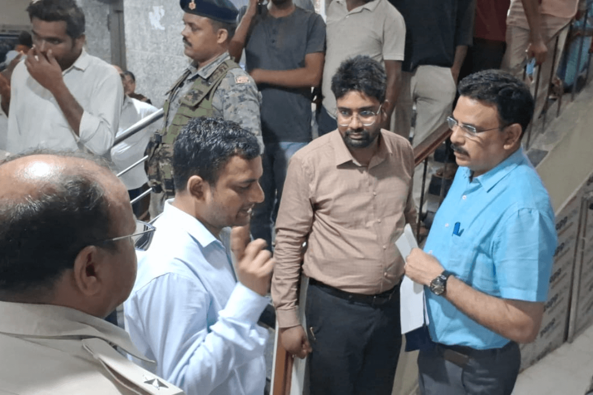 पलामू : अपहरण के आरोपी की मौत पर डॉक्टर का बड़ा बयान, पोस्टमार्टम के दौरान हुई वीडियोग्राफी