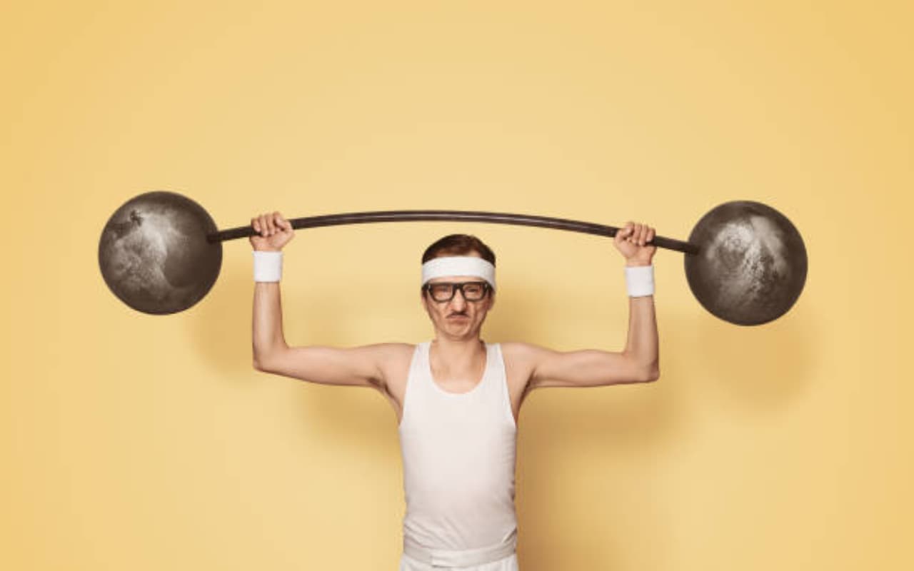 Weight Gain Tips: पतला दुबला शरीर देख मजाक उड़ा रहे हैं दोस्त? इस तरह बढ़ाएं अपना वजन