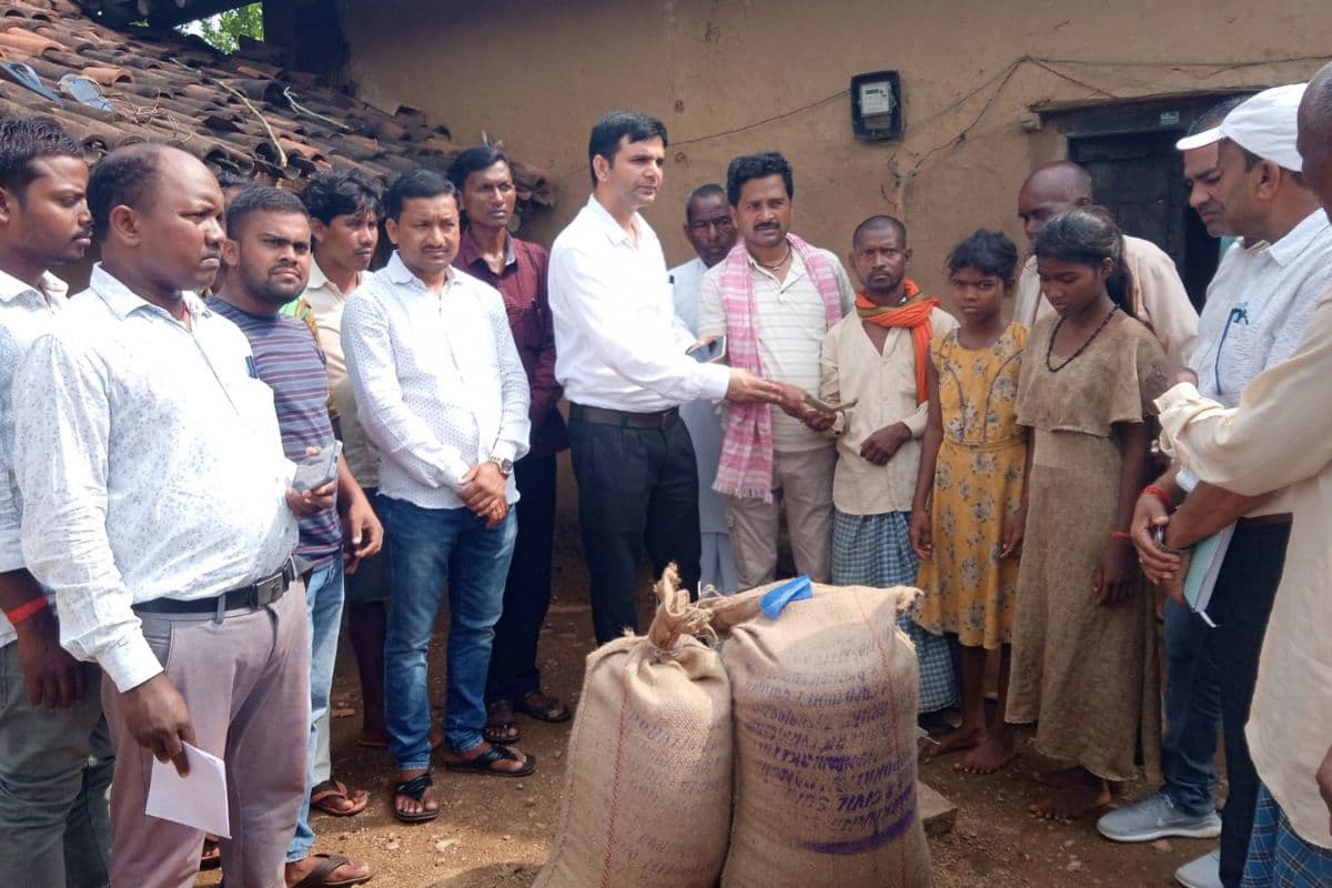 Jharkhand News: गढ़वा में बड़ा हादसा, सांप डंसने से दो बच्चियों समेत तीन की मौत, एक घायल