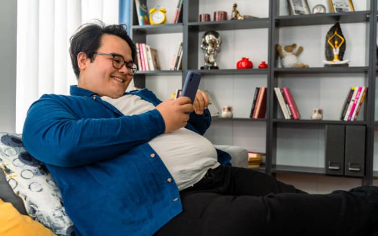 Weight Loss Tips: स्मार्टफोन की मदद से कम करें बढ़ा हुआ वजन, ये है मजेदार तरीका