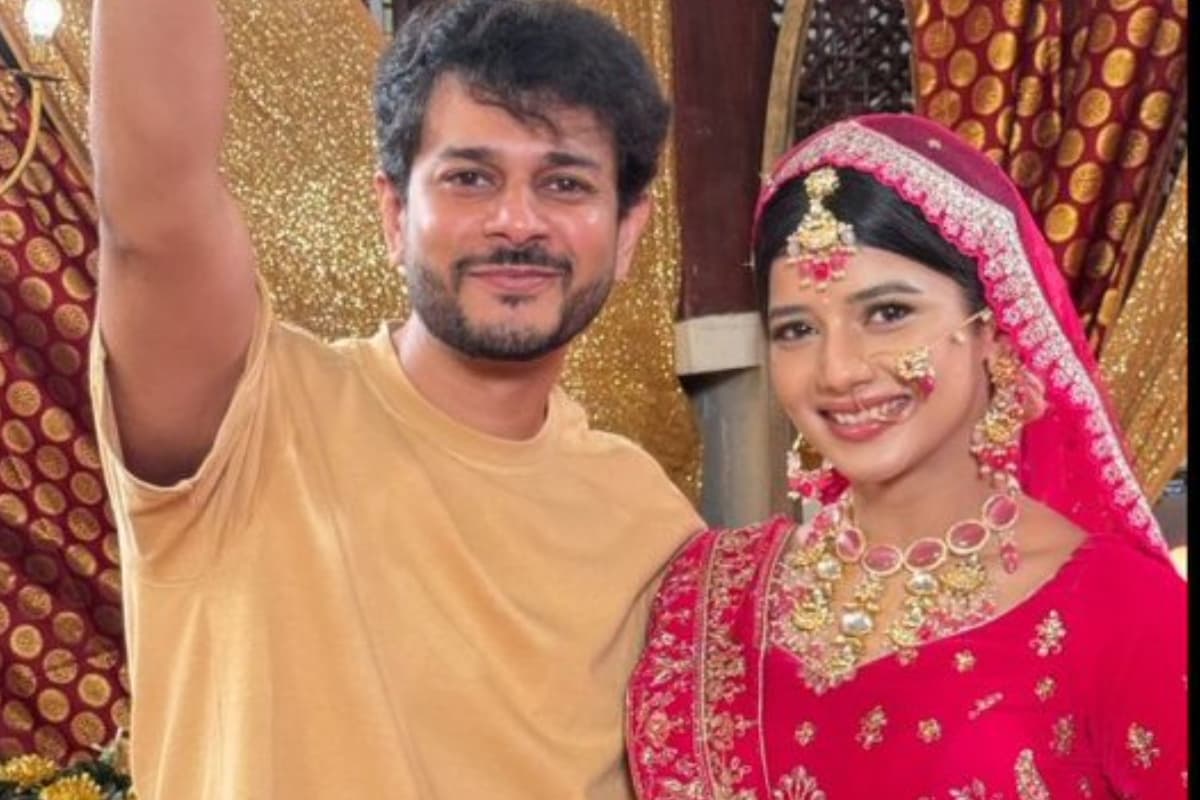 Yeh Rishta Kya Kehlata Hai के सेट से जय सोनी की फोटो हुई वायरल, बेटी अभीरा संग दिया पोज