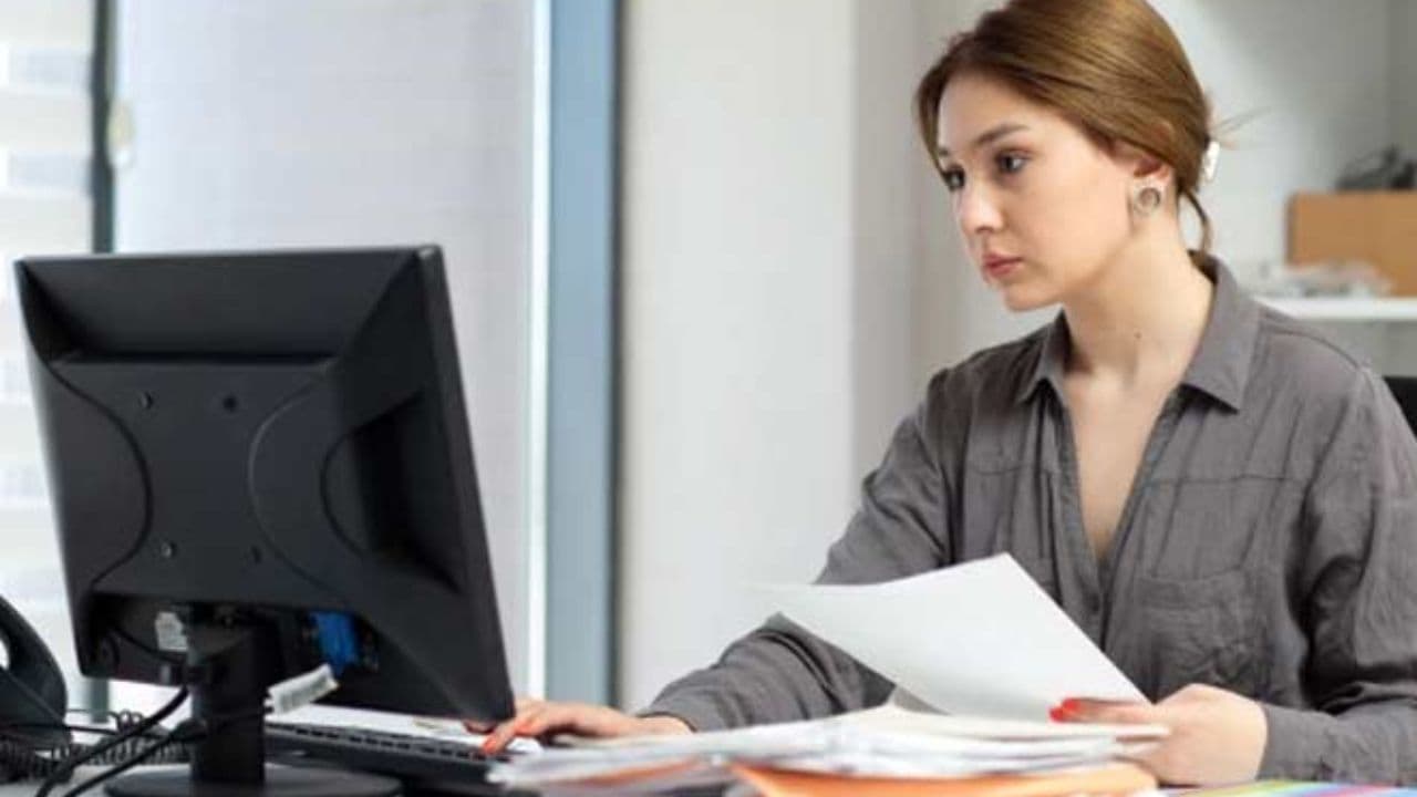 Bihar News: ऑनलाइन मिलेगा खतियान और रजिस्टर वन की नकल, अब बिचौलियों से लोगों को मिली मुक्ति