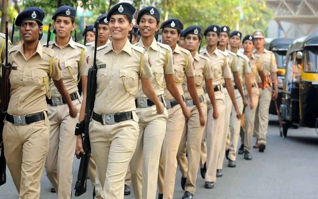 Bihar News: नवादा में महिला और बच्चों की मदद के लिए हेल्प नंबर जारी, लेडी पुलिस रहेगी तत्पर