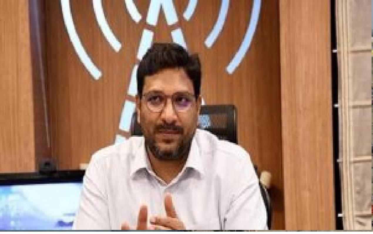 कैश कांड: संजीव हंस की मुश्किल बढी, नये मुकदमा की तैयारी, रडार पर 12 अफसर