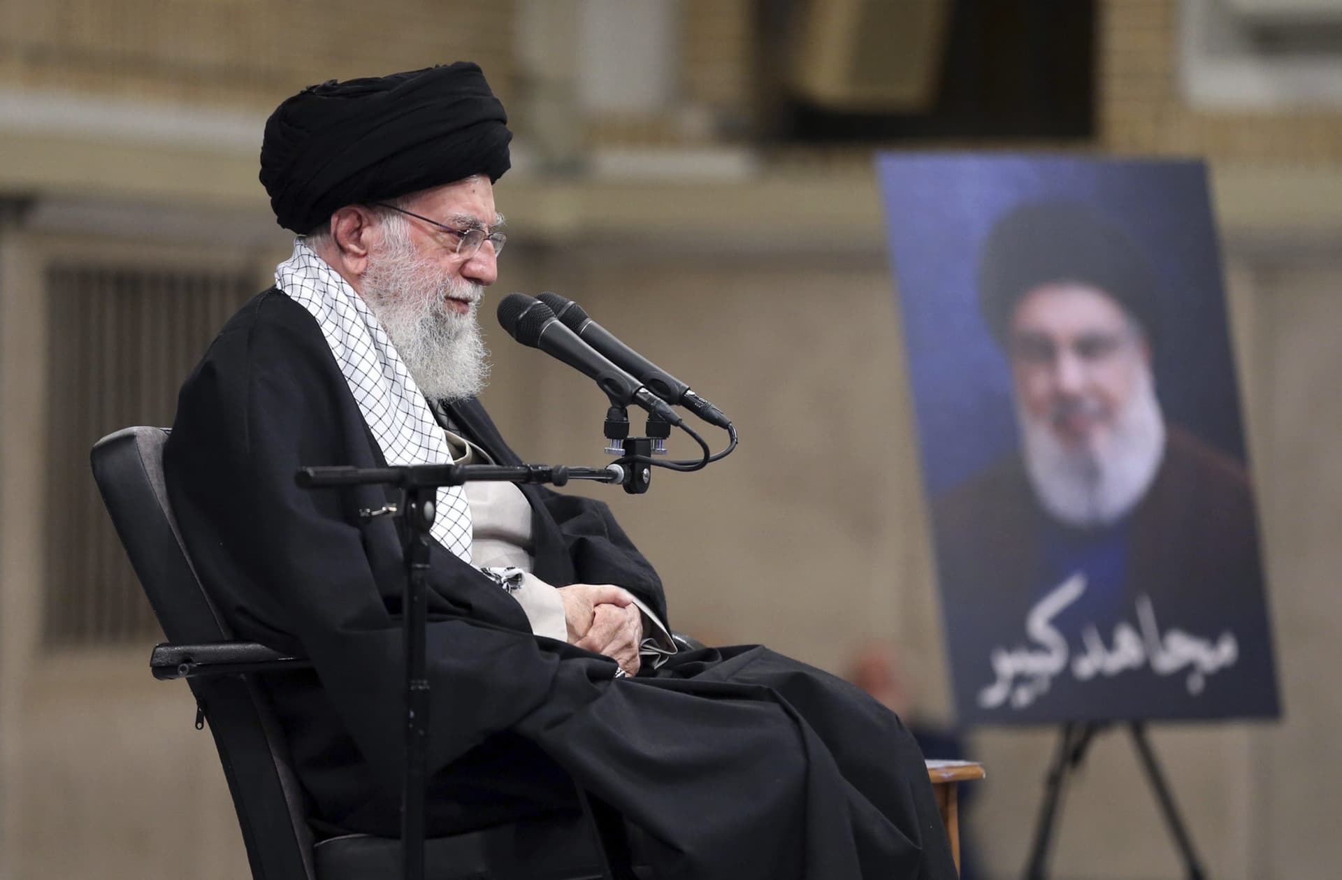 Iran vs Israel: खामेनेई ने की इजराइल के खिलाफ मुस्लिमों से एकजुट होने की अपील, कहा- जरूरत पड़ी तो फिर करेंगे हमला