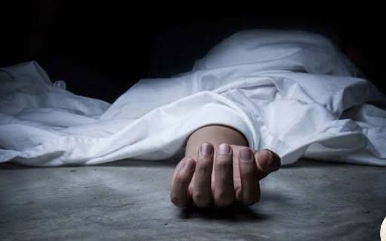 लूटपाट के दौरान यात्री की चाकू गोद कर हत्या, गरीब नवाज एक्सप्रेस से देर रात उतरा था युवक