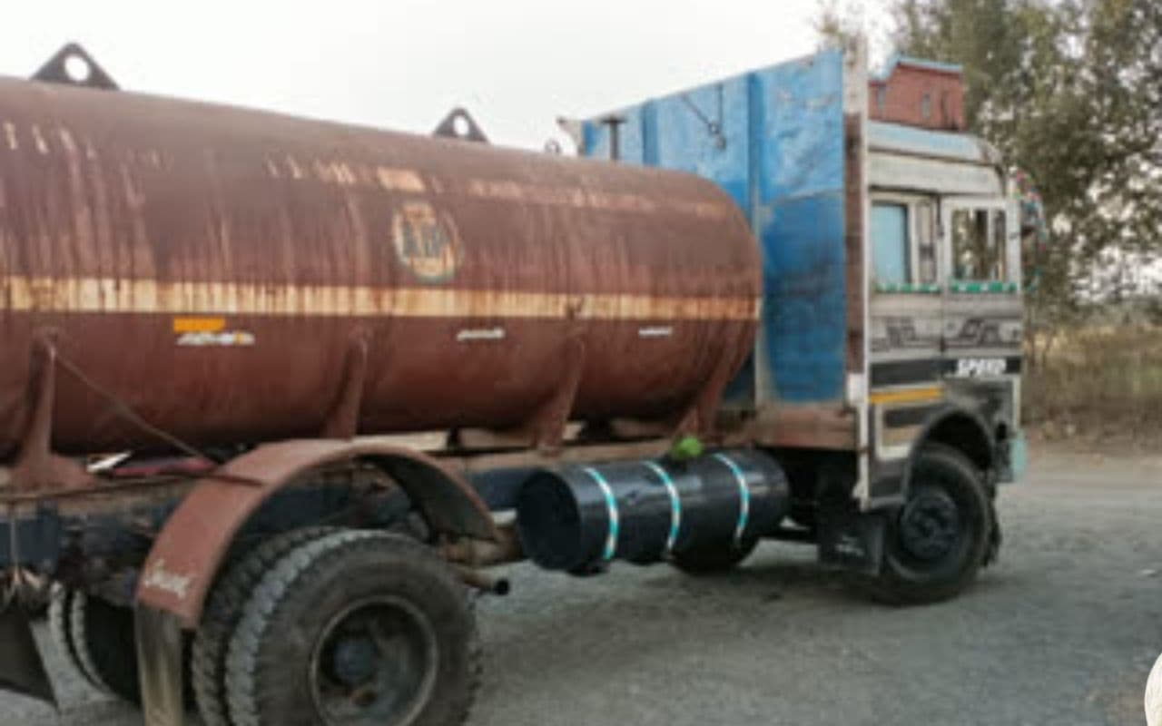 लीकेज ढूंढ रही बिहार सरकार, सूबे की सीमा से होकर गुजरने वाले स्प्रिट-अल्कोहल युक्त टैंकरों की बढ़ेगी निगरानी 