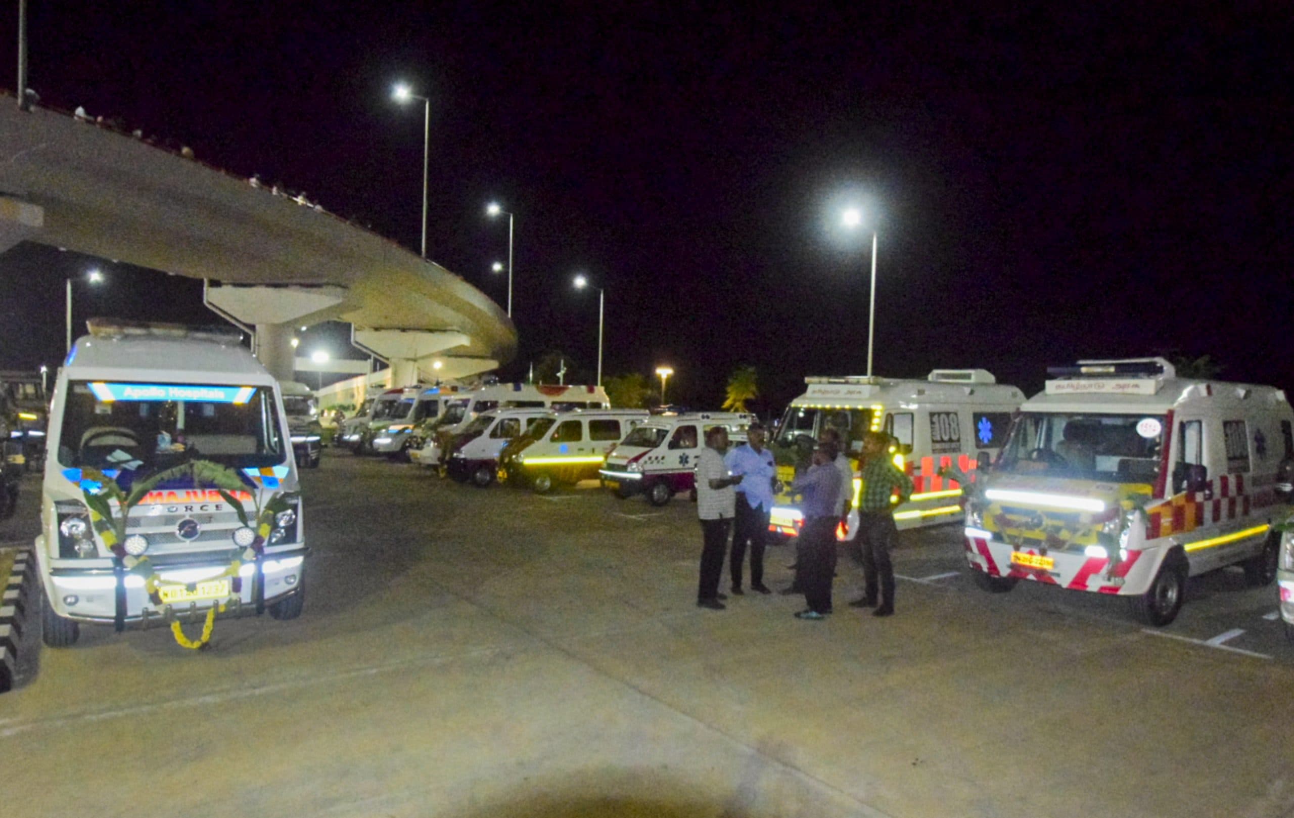 Air India Plane: एअर इंडिया के विमान की हुई सेफ लैंडिंग, सभी 140 यात्री सुरक्षित, हाइड्रोलिक सिस्टम में अचानक आ गई थी खराबी