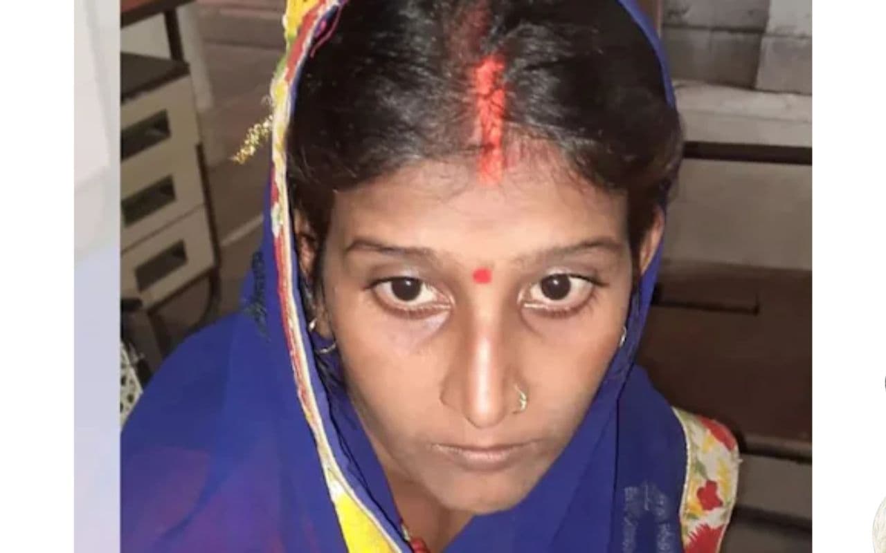 Bhojpur : जिस पत्नी की मर्डर केस में जेल काट रहा था पति, वह अपने प्रेमी के साथ हुई बरामद