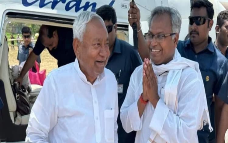 Bihar : विधानसभा चुनाव के ऐलान से पहले ही एक्शन में JDU, समता पार्टी के नेताओं से साध रही संपर्क