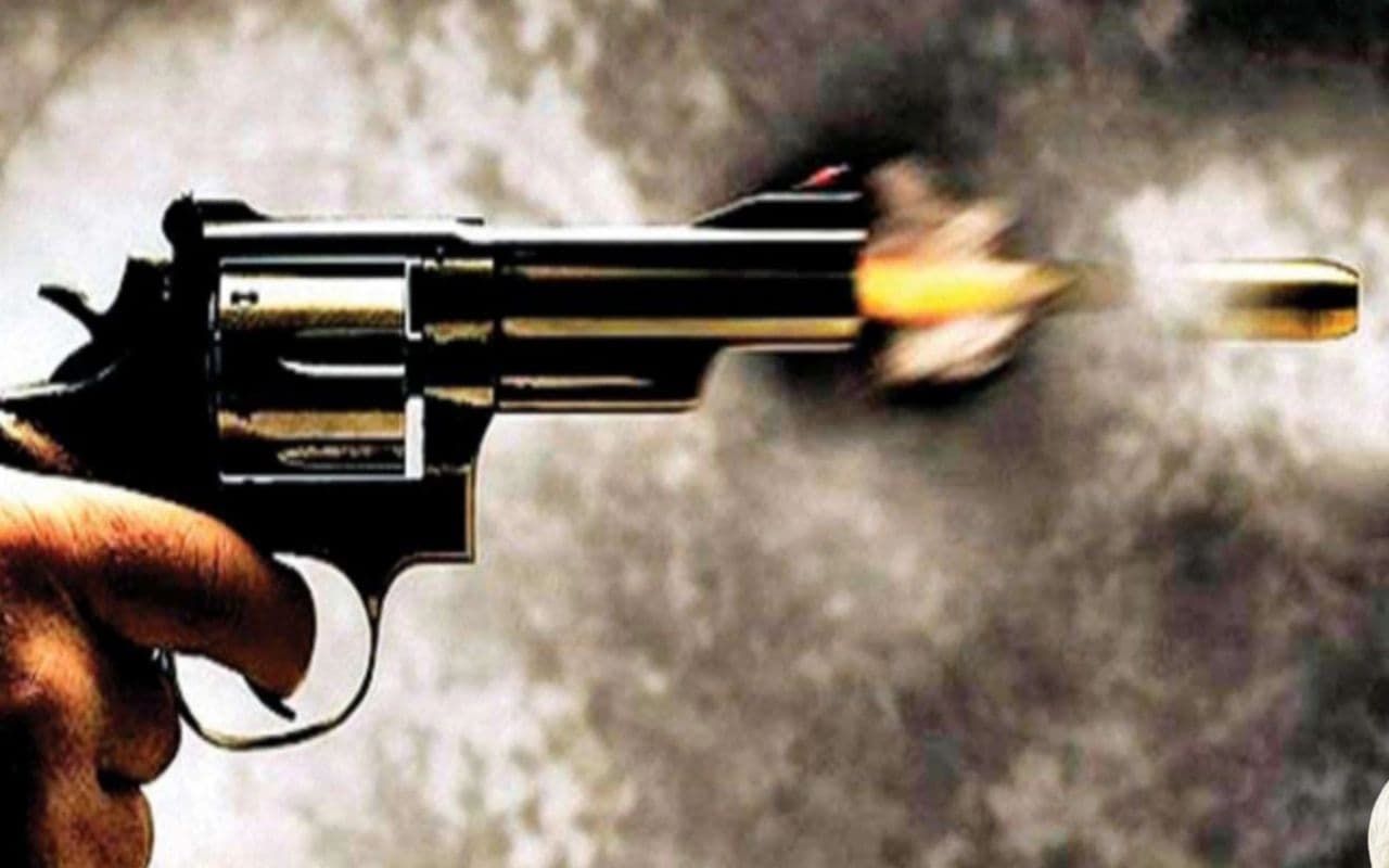 Gaya : मामा को घायल देख आयुषी ने लुटेरों पर  किया हमला, लुटेरों की फायरिंग में किशोरी घायल