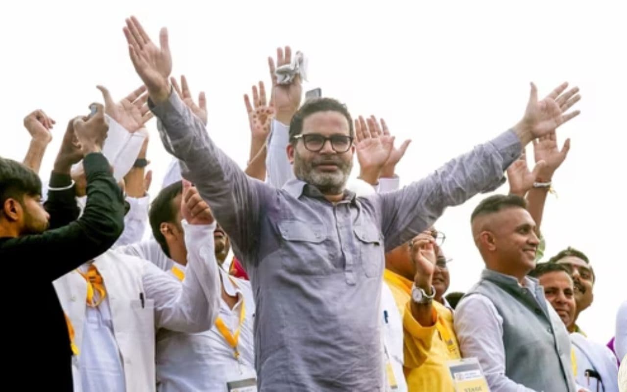 ‘मोदी ने पूरे देश का पैसा गुजरात भेजा’, पार्टी बनाते ही प्रशांत किशोर का प्रधानमंत्री पर हमला 