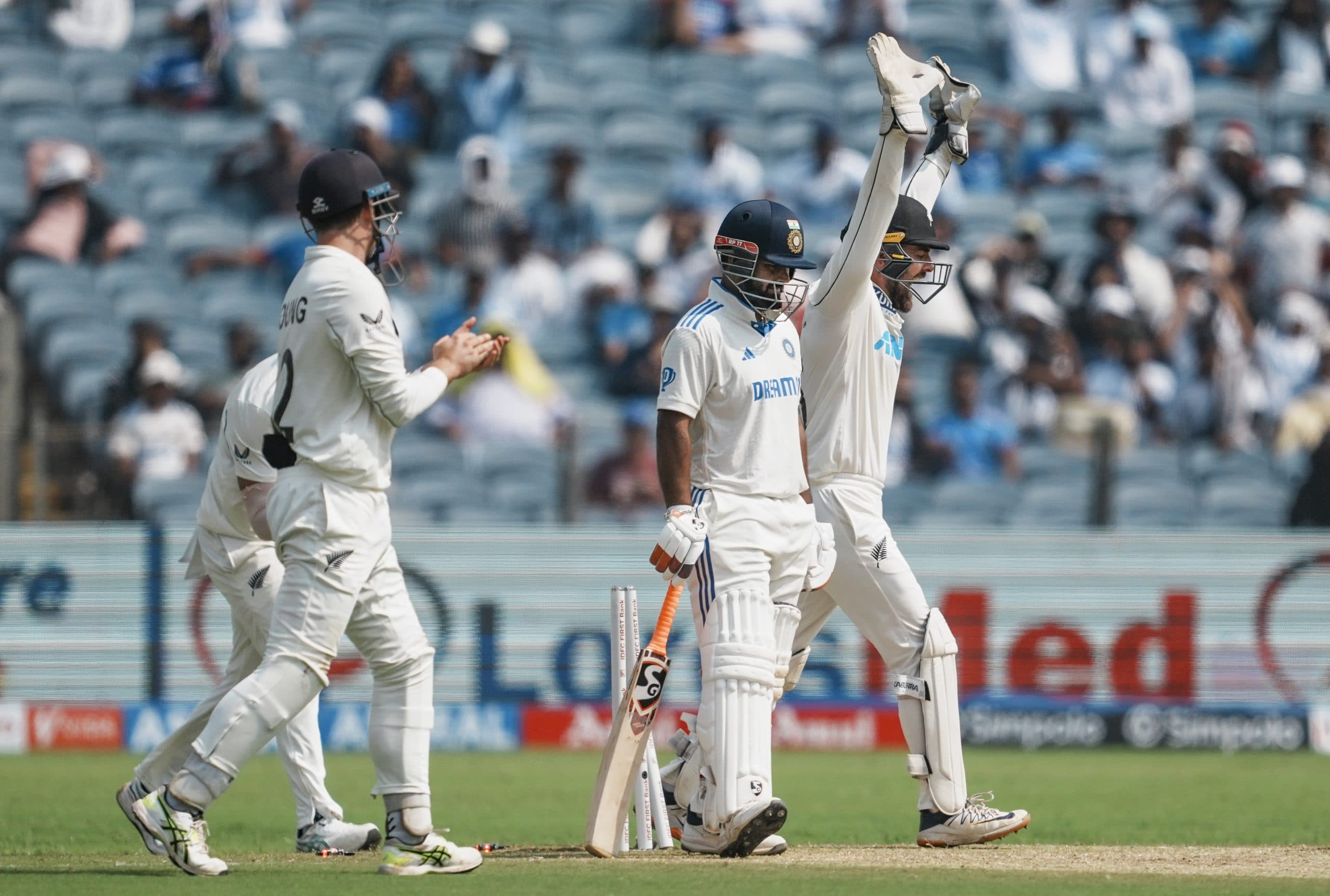 IND vs NZ: खराब बल्लेबाजी के बाद रोहित शर्मा एंड कंपनी को BCCI का कड़ा संदेश, कोच ने कही यह बात