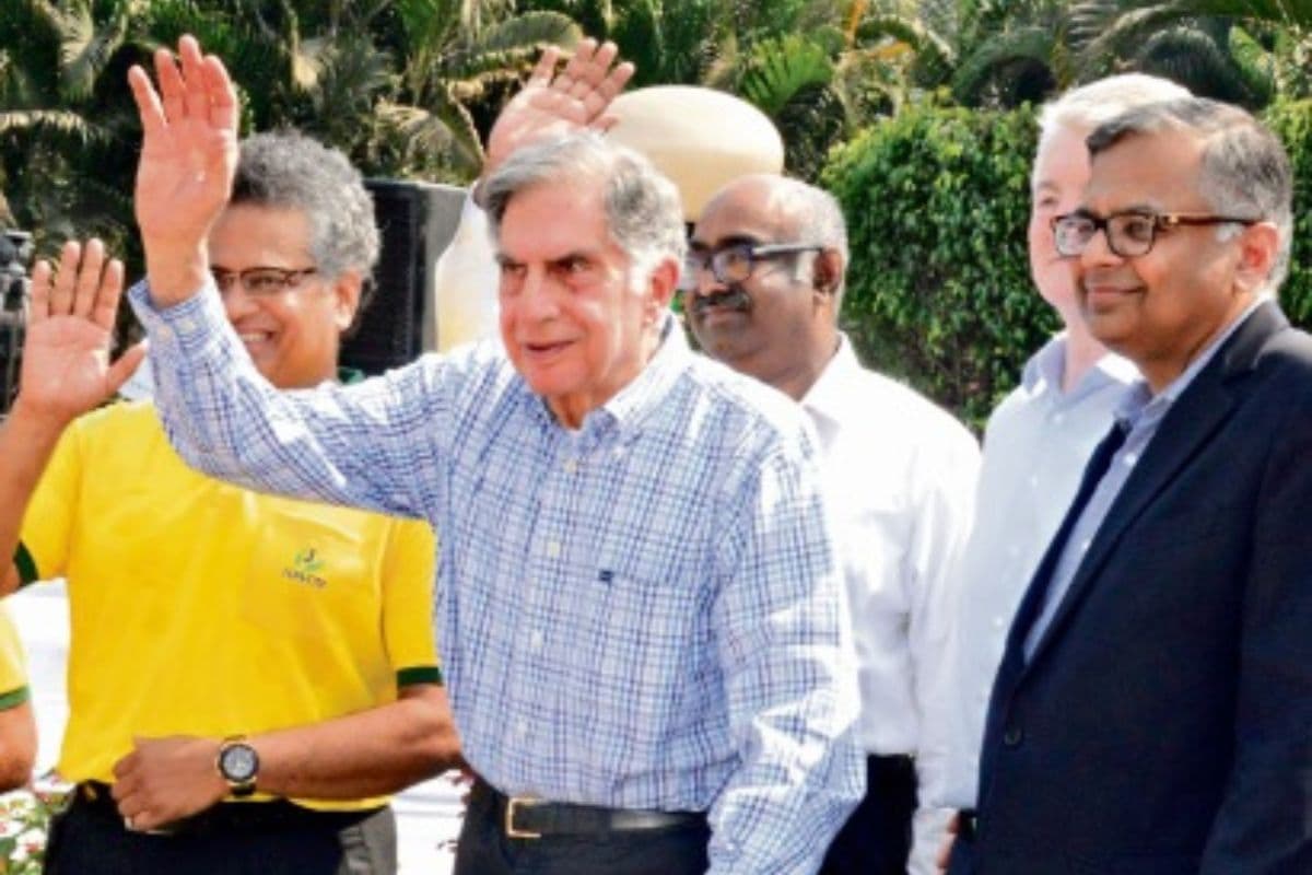 रतन टाटा ने कैसे ज्वॉइन किया था 'Tata Group', अमेरिका से इस कारण लौटना पड़ा भारत