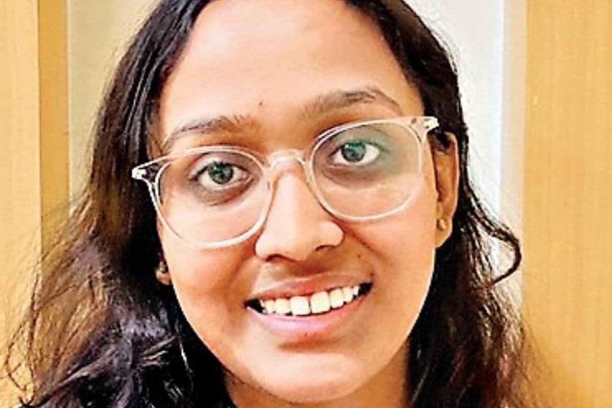 ICAI CA Intermediate Result 2024: सीए इंटरमीडिएट की परीक्षा में आयुषी गोपालका रांची टॉपर, देशभर में 10वां स्थान