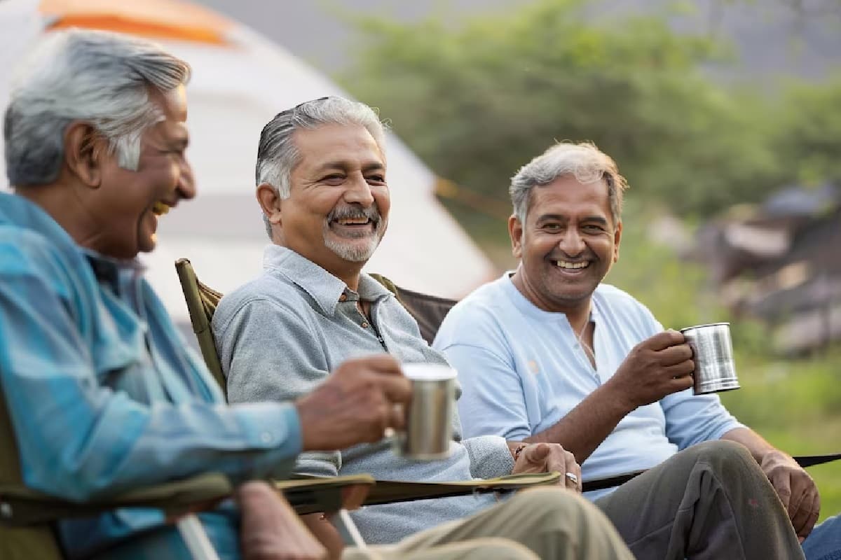 70 साल के बुजुर्गों के हेल्थ की गारंटी है Ayushman Bharat स्कीम, ऐसे बनेगा आयुष्मान भारत कार्ड