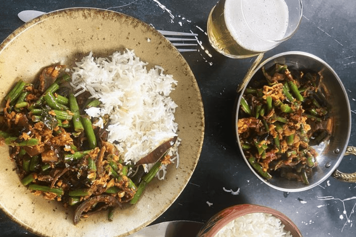 Kurkuri Beans ki Sbji Recipe: दाल चावल के साथ सर्व करें कुरकुरी बीन्स की सब्जी, एक हेल्दी और स्वादिष्ट विकल्प