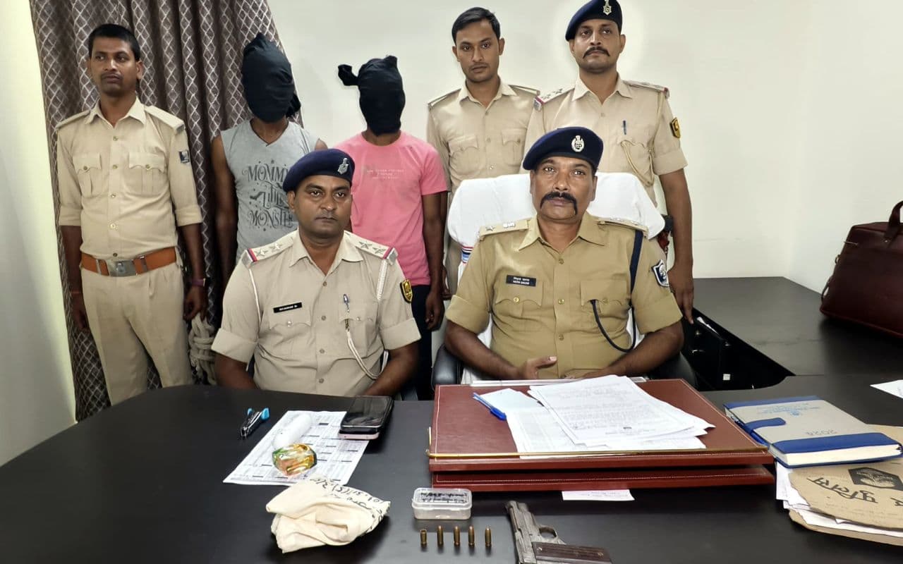 Bihar News: मुजफ्फरपुर में तेल कटवा गैंग का हमला, पुलिस पर चली गोली, 2 अपराधी गिरफ्तार