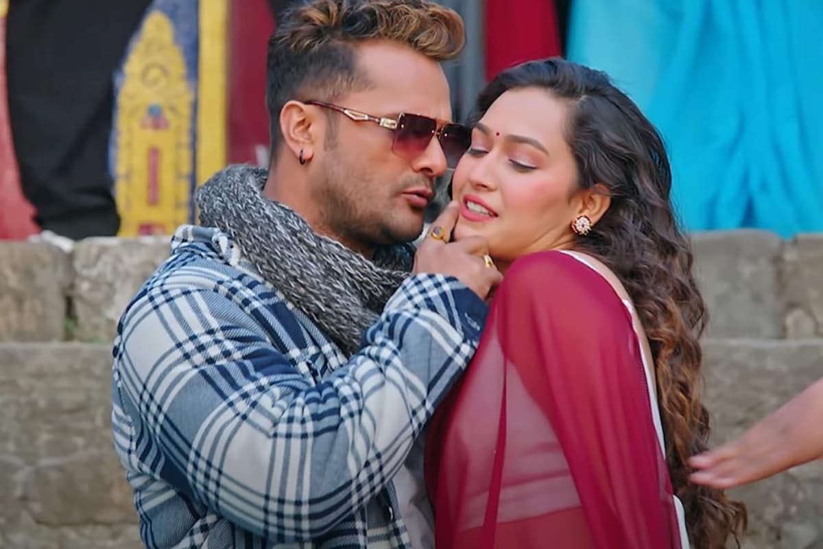 Chocolatey Sadiya Song: सपना चौहान की खूबसूरती पर फुल टू फिदा दिखे खेसारीलाल, गर्दा मचा रहा चॉकलेटी सड़िया गाना