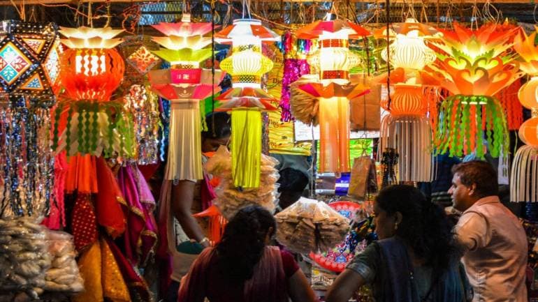 Diwali Shopping Ideas : दिवाली की शॉपिंग में खरीदें ये 5 चीजों को, आईए जानें