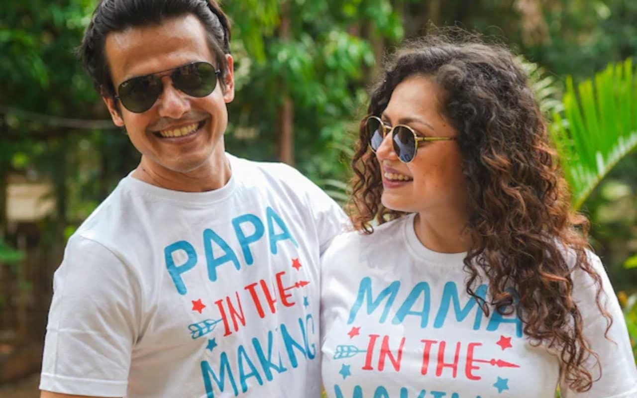 Drashti Dhami Baby: टीवी की 'मधुबाला' बनीं मां, दिवाली से पहले घर आई लक्ष्मी, बोलीं- स्वर्ग से उतरी एक परी