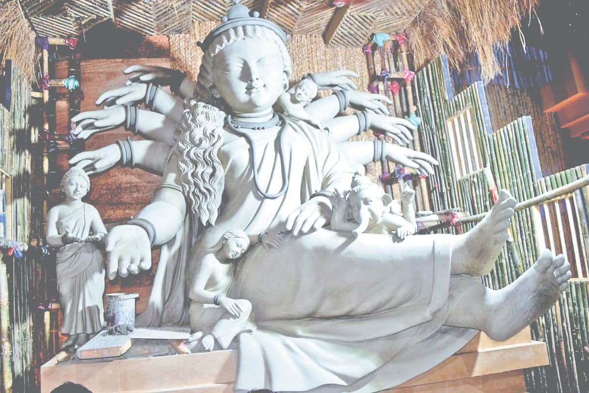 Bengal Durga Puja 2024 : कोलकाता का यह पूजा पंडाल 'भोजन को बर्बाद न करें और दान करें’ का दे रहा संदेश