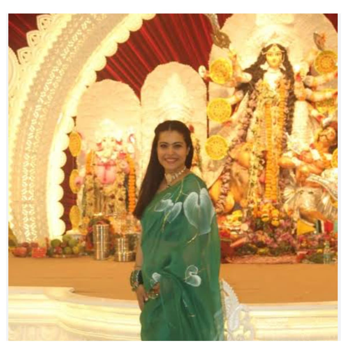 durga puja 2024:काजोल सहित इन बॉलीवुड सितारों की दुर्गा पूजा की है ये खास तैयारी 