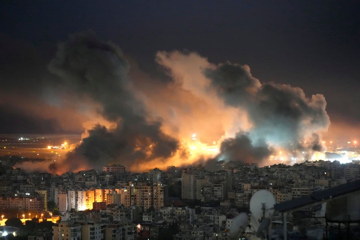 Israel Lebanon War: लेबनान में बड़े हमले की तैयारी में इजराइल, गाजा में Missile Attack में कई लोगों की मौत