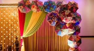 Navratri Decoration Ideas: इस नवरात्रि माता के पंडाल को सजाएं ये 5 यूनिक अंदाज में, आप भी जानें