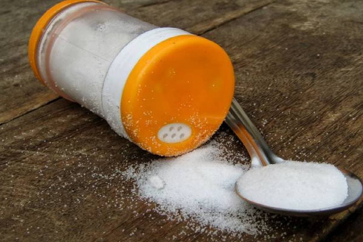 Salt Real or Fake: नमक में ऐसे होता है मिलावट, जानें असली है या नकली, ऐसे पता करें