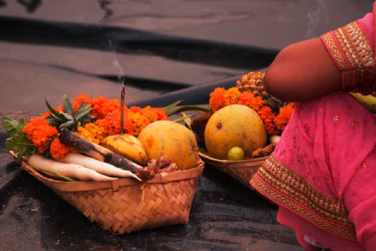 Chhath Puja Nahay khay: नहाय-खाय के साथ लोक आस्था का चार दिवसीय महापर्व छठ पूजा आज से शुरू, बाजार में कद्दू की बढ़ी मांग