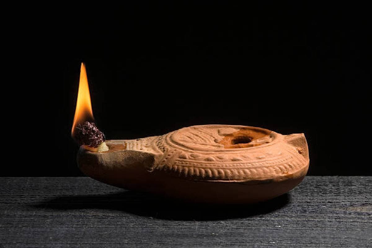 Narak Chaturdashi 2024: नरक जाना नहीं चाहते, तो जरूर करें ये काम