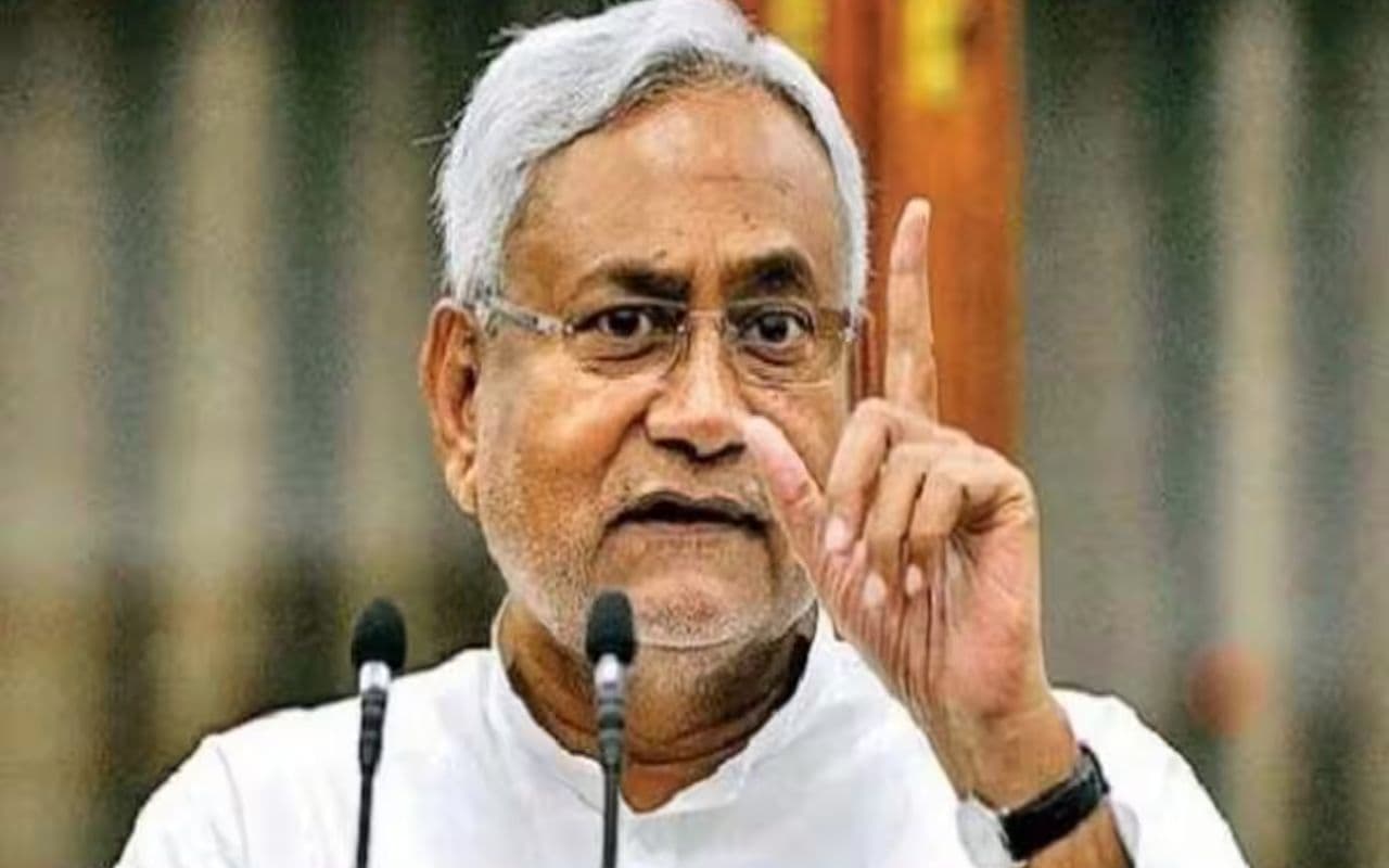 CM Nitish का आदेश- छह माह में 78 हजार पुलिस की बहाली करें पूरी, बिहार में युवाओं की बहार