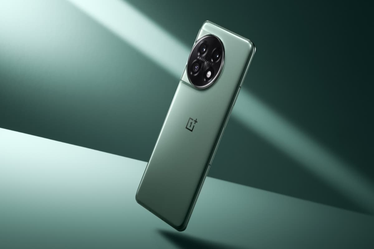 OnePlus का यह तगड़ा स्मार्टफोन हो गया 13 हजार रुपये सस्ता, ये डील करें सील